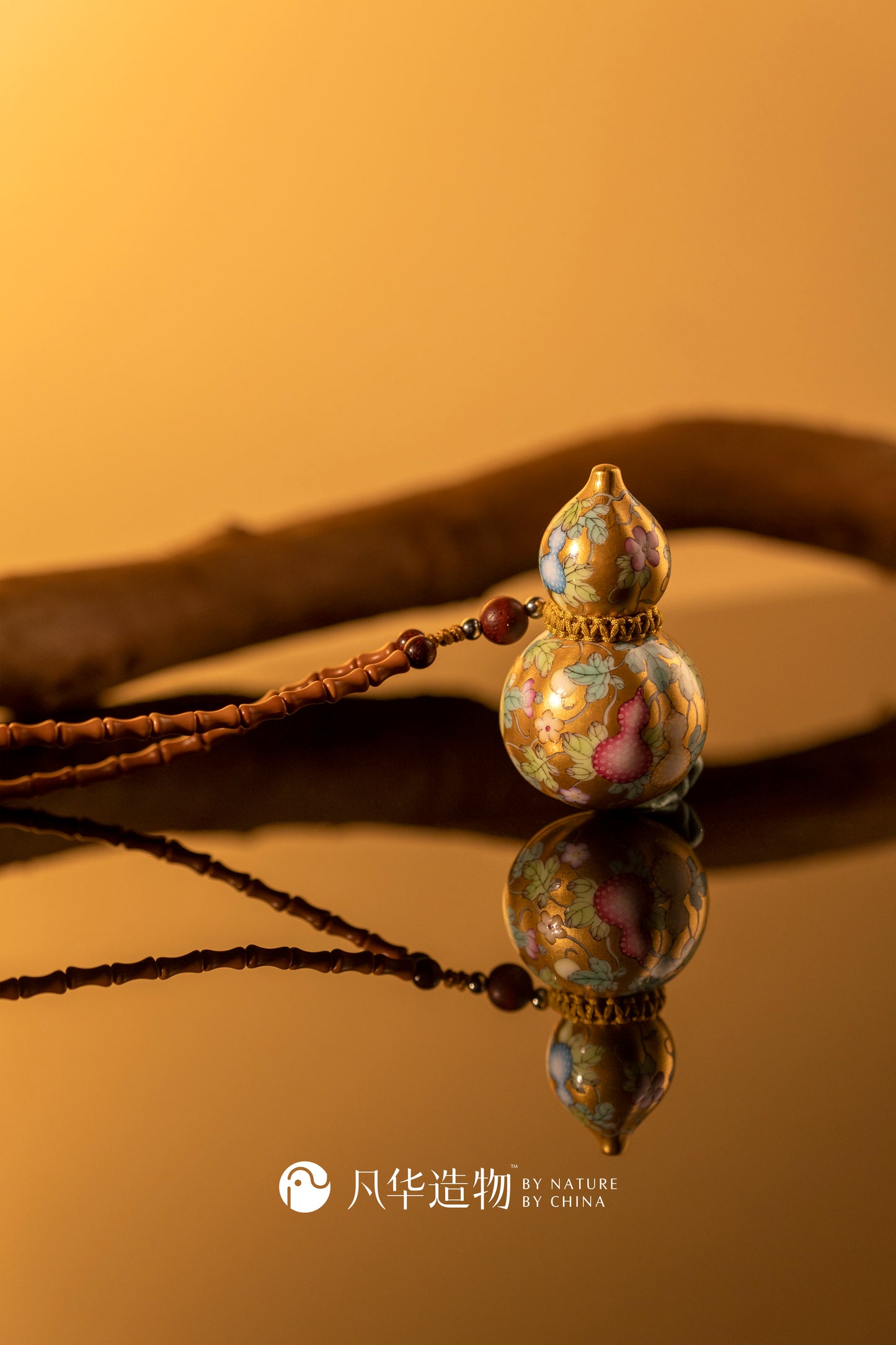 The shop's masterpiece Fanhua Creation Golden Gourd Long Pendent（Worn by Maye Musk）